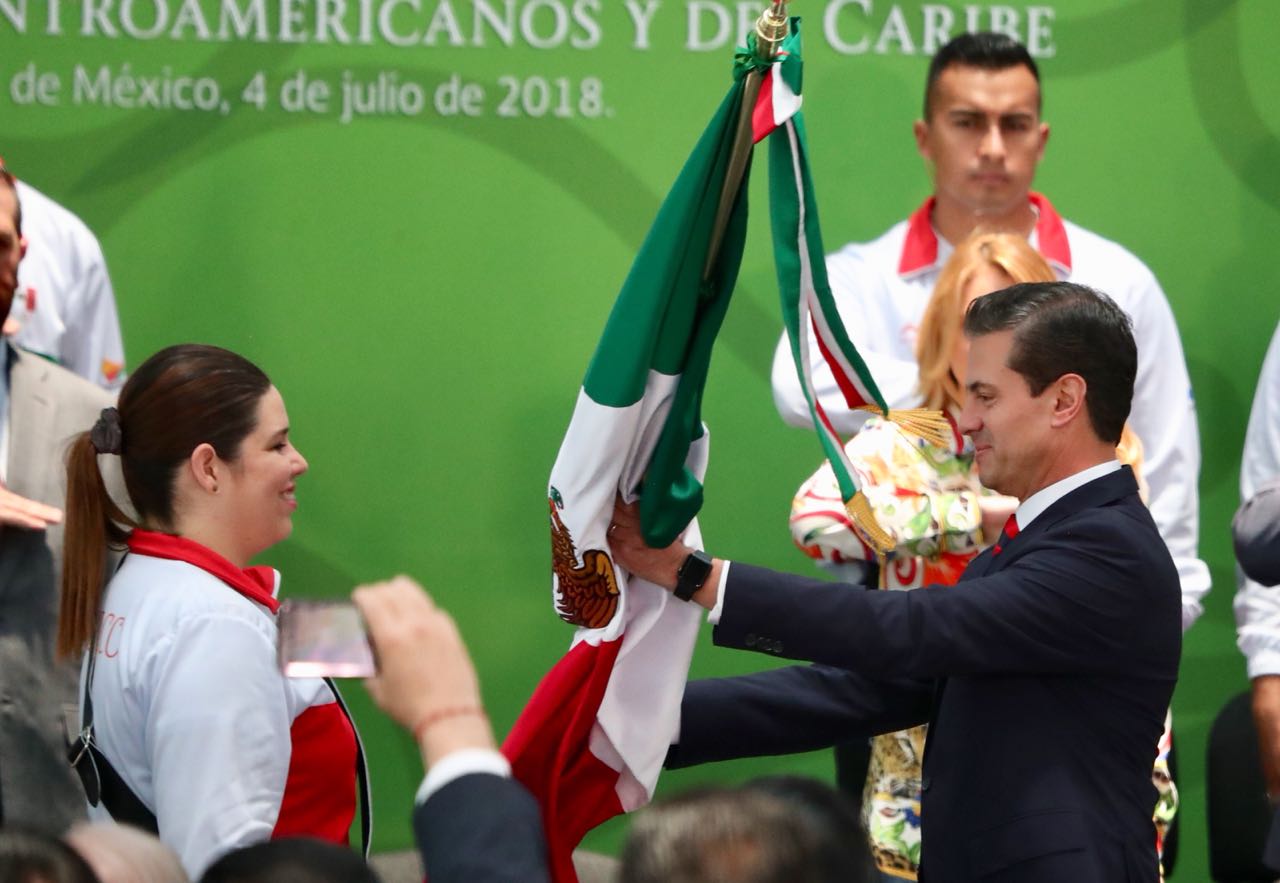 Abandera Peña a delegación que irá a Juegos Centroamericanos