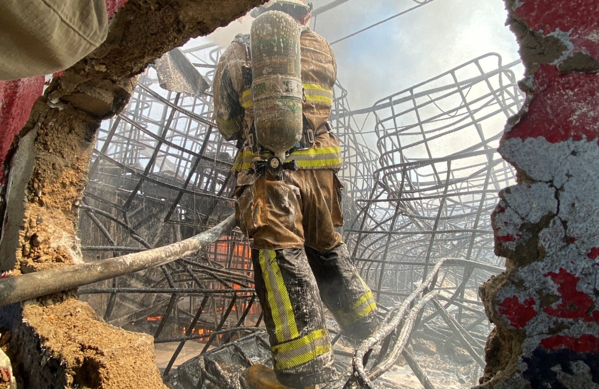 Incendio en fábrica de químicos en Tlaquepaque deja varios daños materiales 