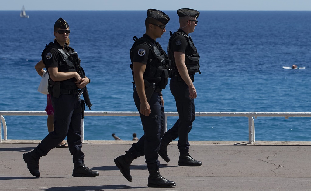 Atacante de Niza tuvo apoyo logístico, revelan mensajes