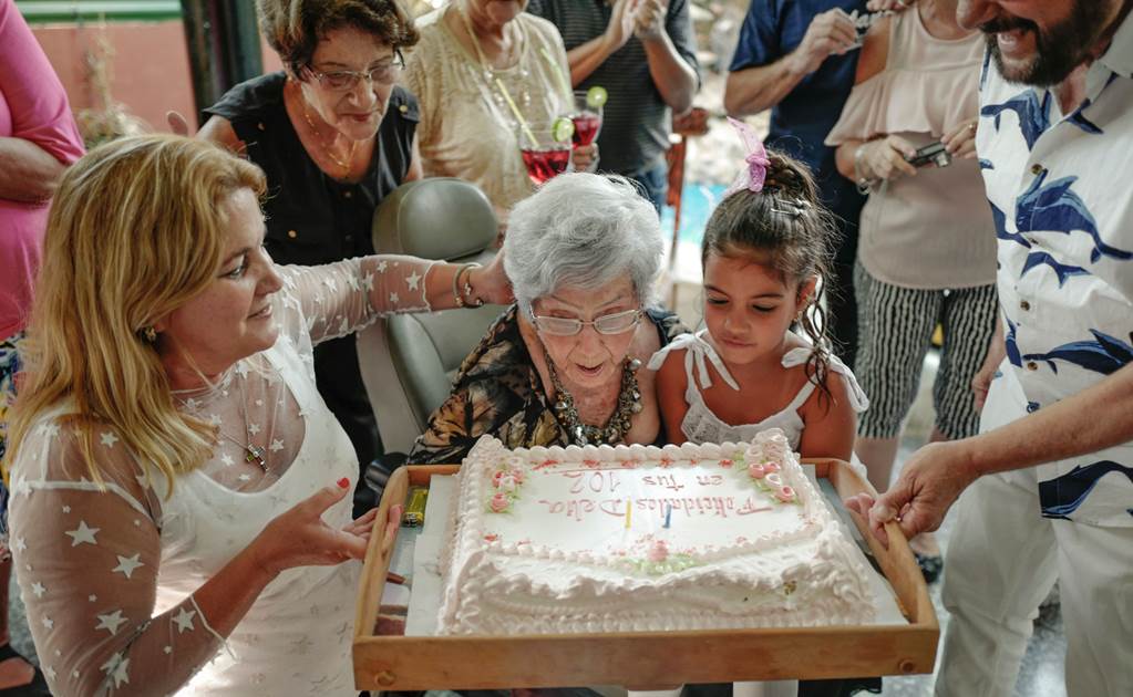 A los 60 años, médicos le diagnosticaron cáncer de colon y le dieron un año de vida, ahora aspira a vivir 120