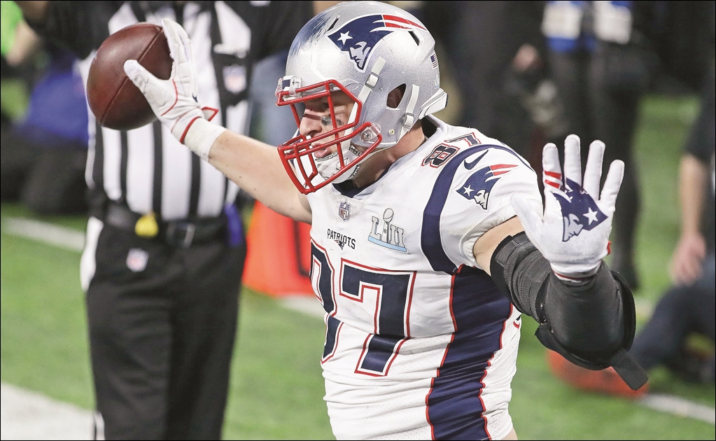 ¿Rob Gronkowski saldrá del retiro para unirse a los Patriots?