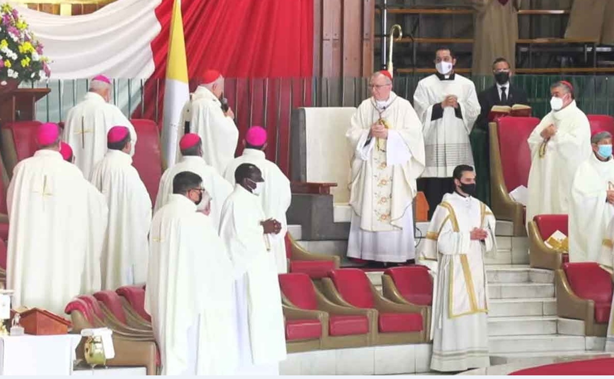 Pietro Parolin, secretario de Estado del Vaticano, oficia misa en la Basílica 