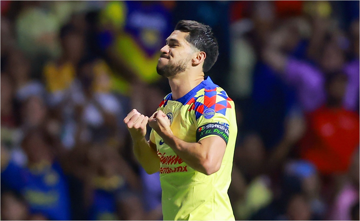 Henry Martín continúa haciendo historia en el América y alcanza a Carlos Reinoso como goleador azulcrema