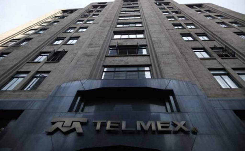 Mexico telecoms watchdog sets price rules for Telmex up to 2018