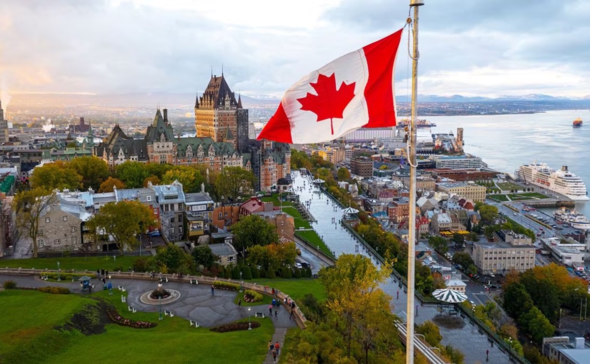 Buscan mexicanos para trabajar en restaurante de Canadá como auxiliar de cocina (con secundaria)