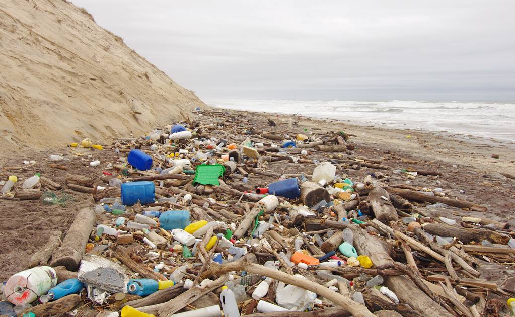 Prohíben en UE el plástico de un solo uso a partir de 2021 