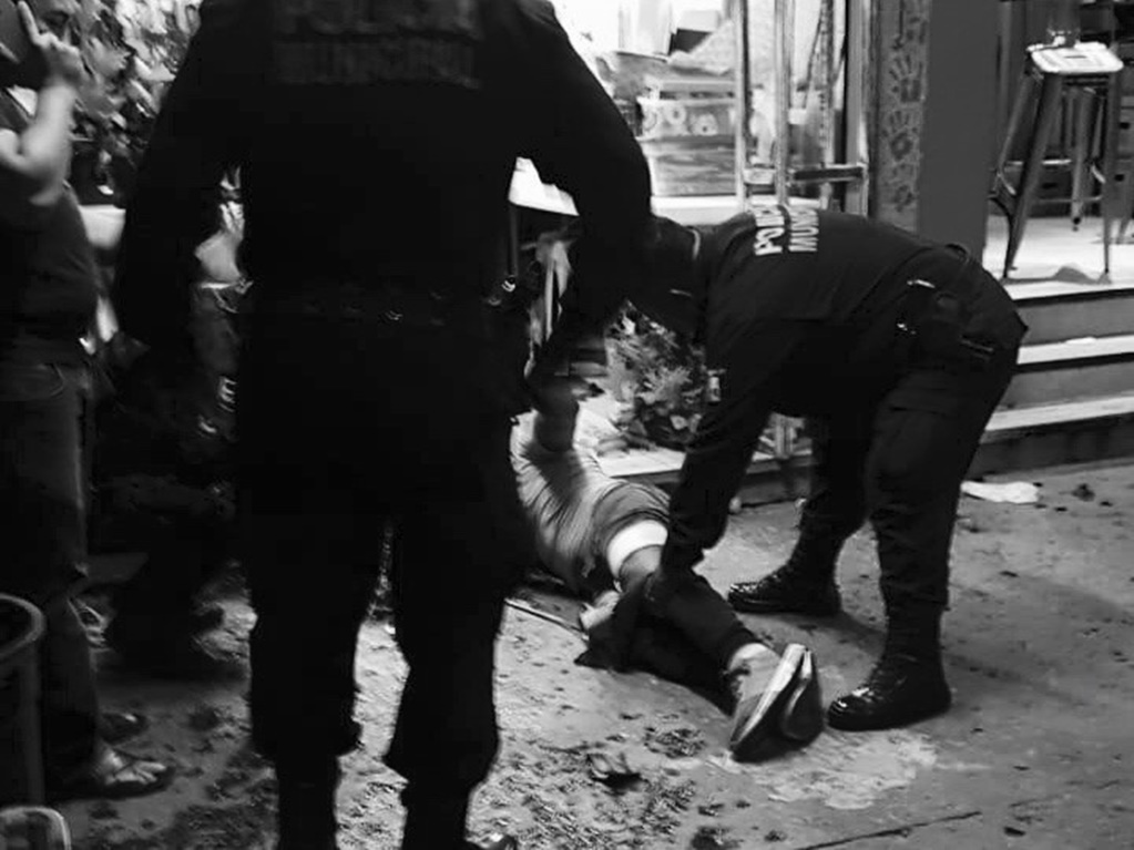 Mueren dos personas y atacan a policía municipal en Oaxaca