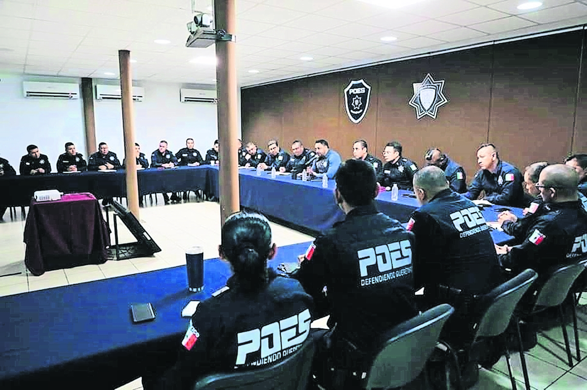 Policía Lucero acusa discriminación y hostigamiento