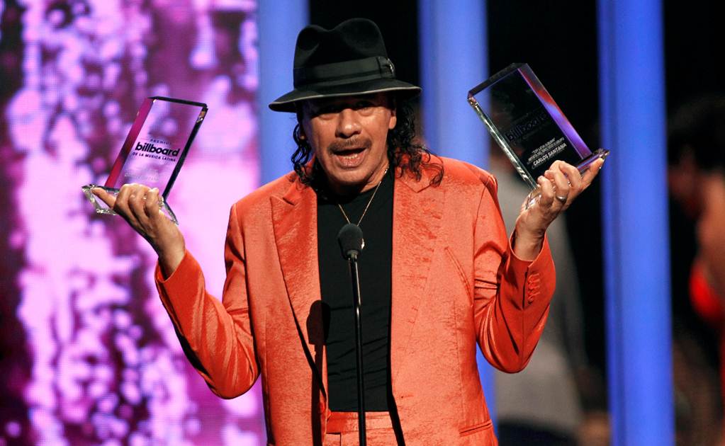 Carlos Santana recibirá premio literario