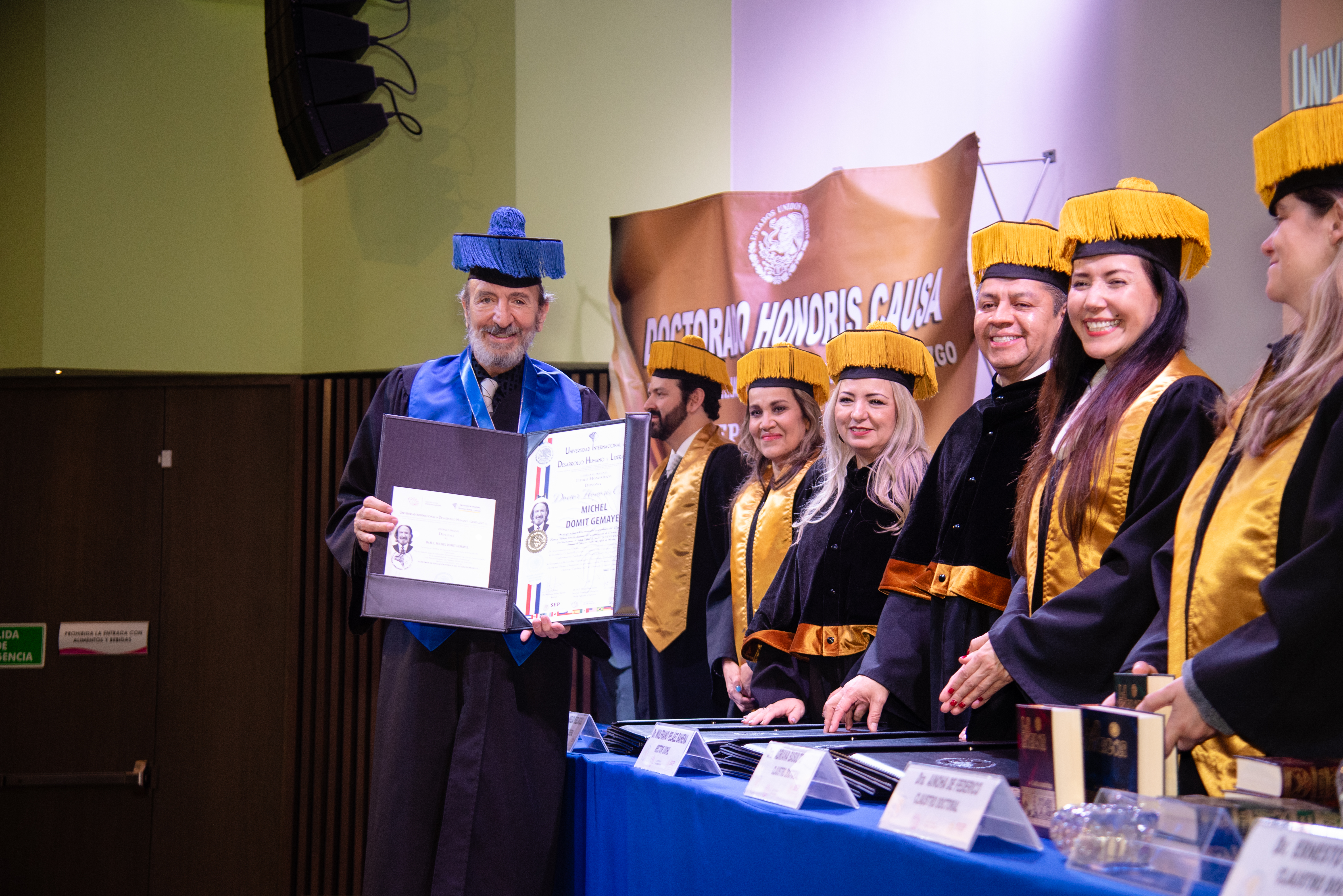 Michel Domit Gemayel recibe el Doctorado Honoris Causa en Desarrollo Humano y Liderazgo