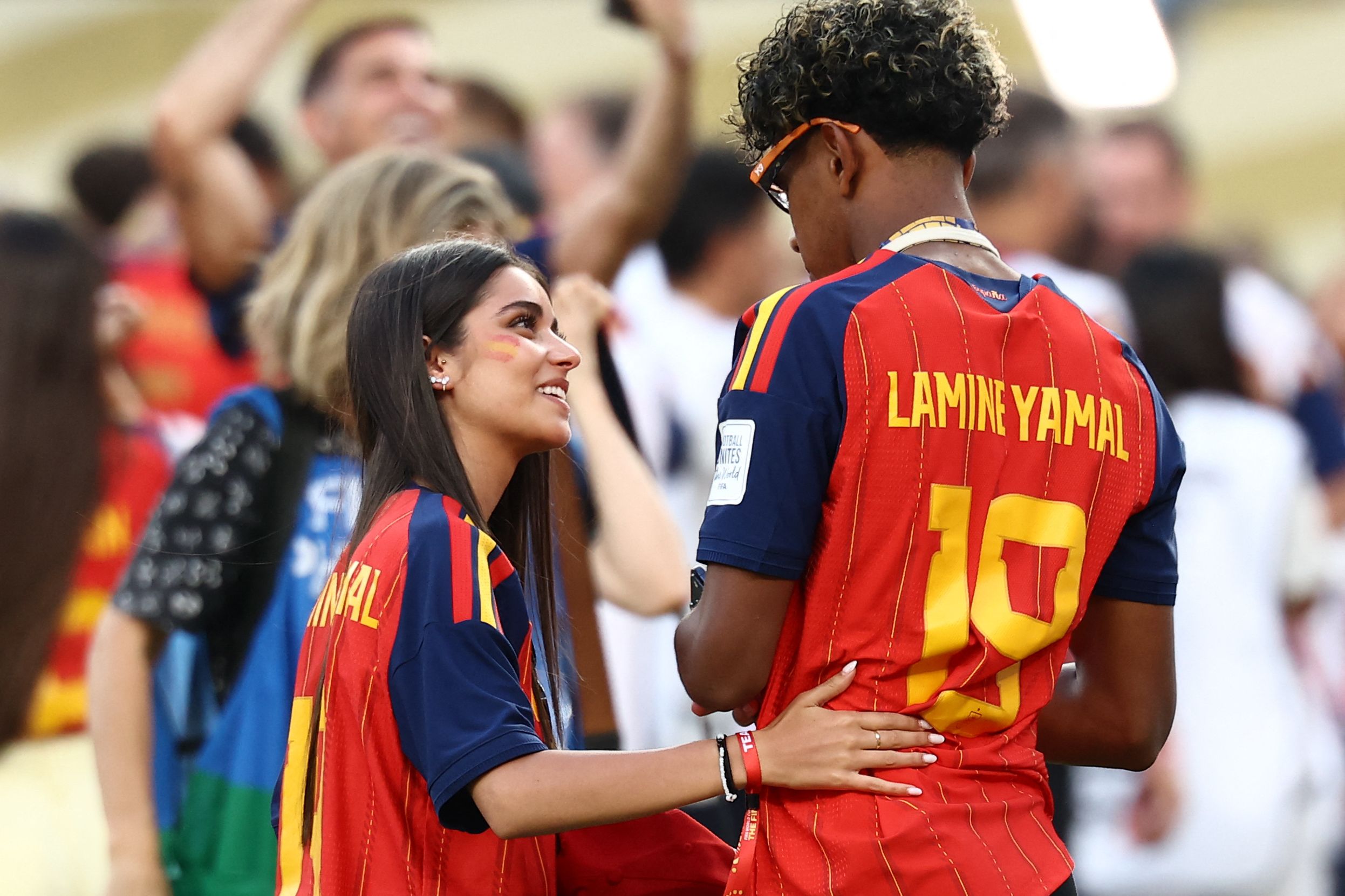 ¿Lamine Yamal ignoró a su novia? El video viral tras ganar el Mundial que desató una ola de críticas. Foto: CHARLY TRIBALLEAU / AFP