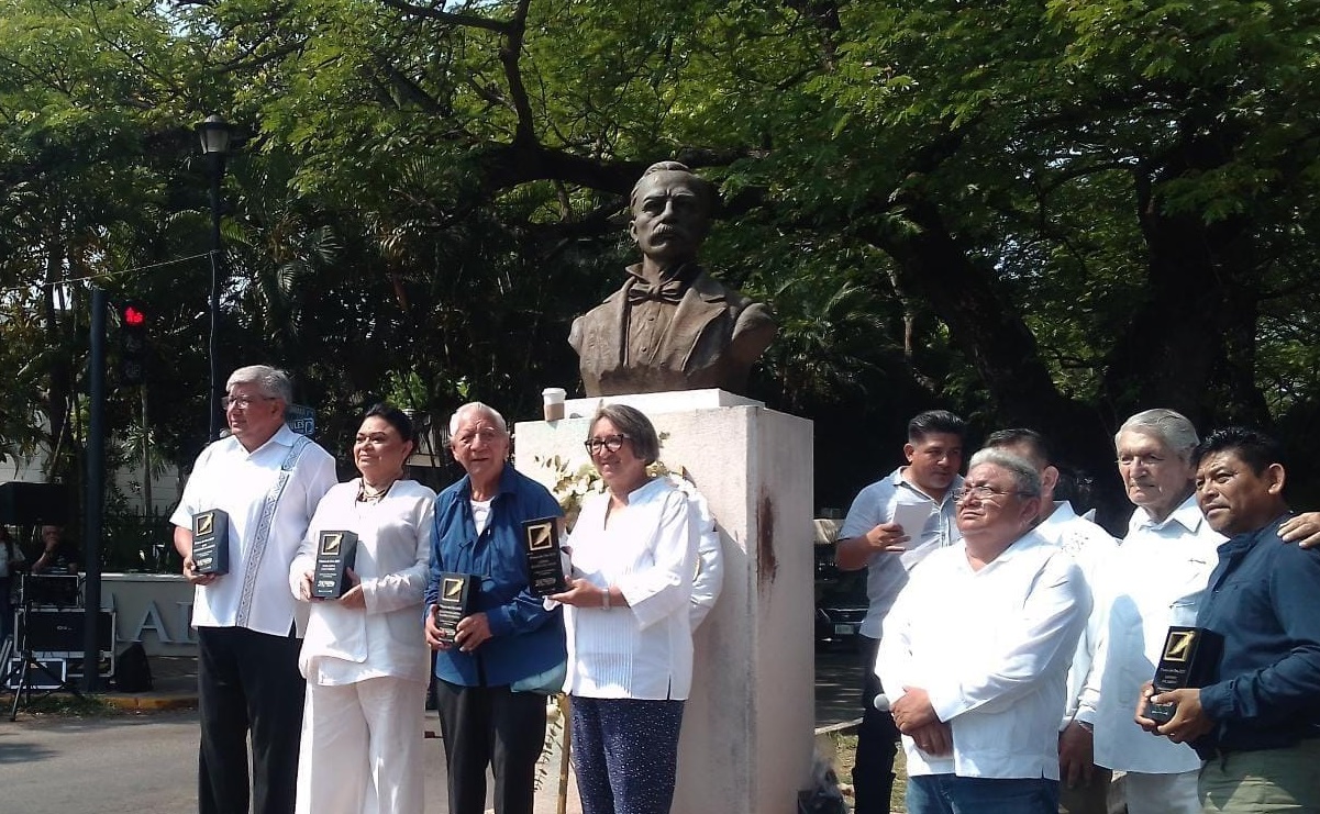 Reconocen trayectoria de Yazmín Rodríguez Galaz, corresponsal de EL UNIVERSAL en Yucatán