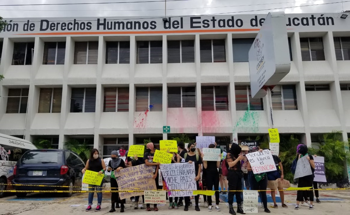 Ahora en Yucatán: feministas toman simbólicamente Comisión de Derechos Humanos