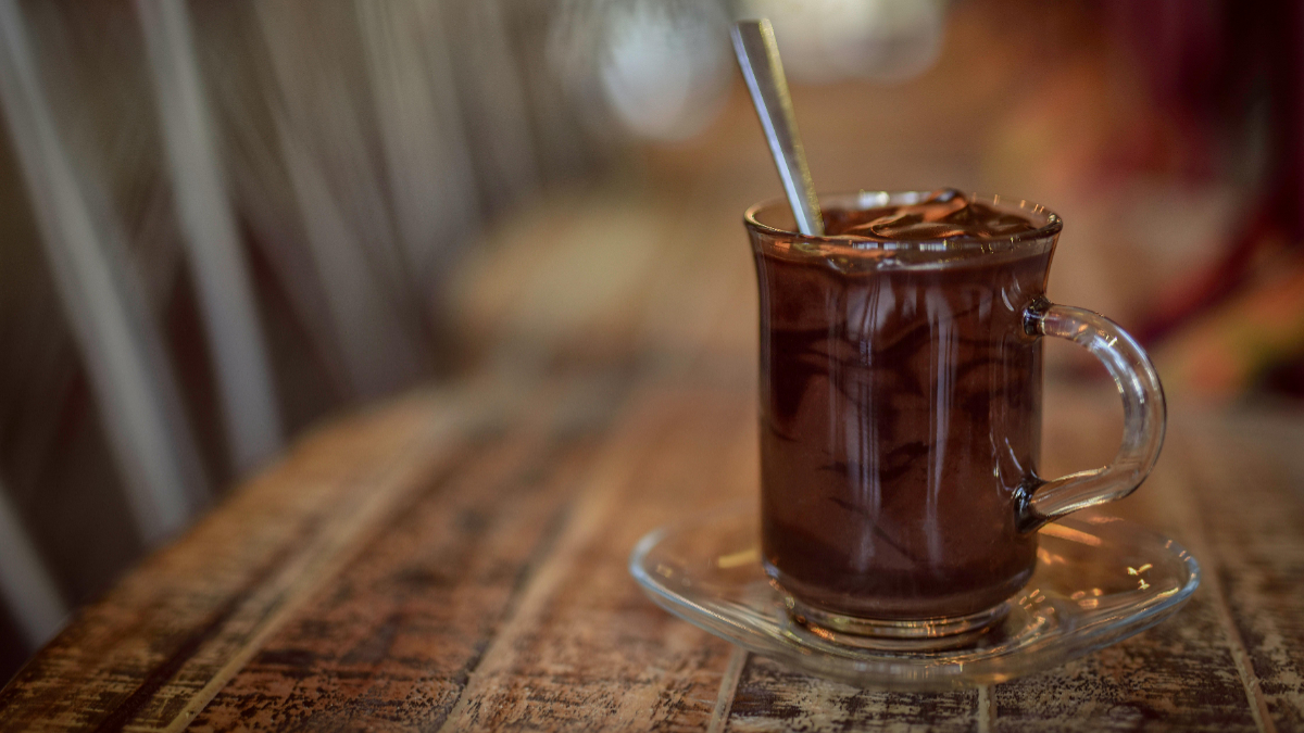 ¡Bomba de colágeno! la mejor combinación de chocolate y gelatina para aliviar el dolor de garganta