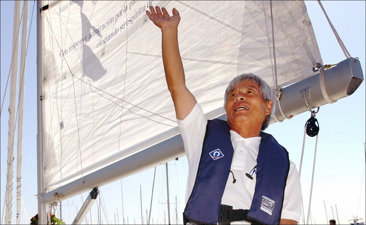 Japonés de 83 años busca imponer récord al cruzar el Pacífico en velero y en solitario