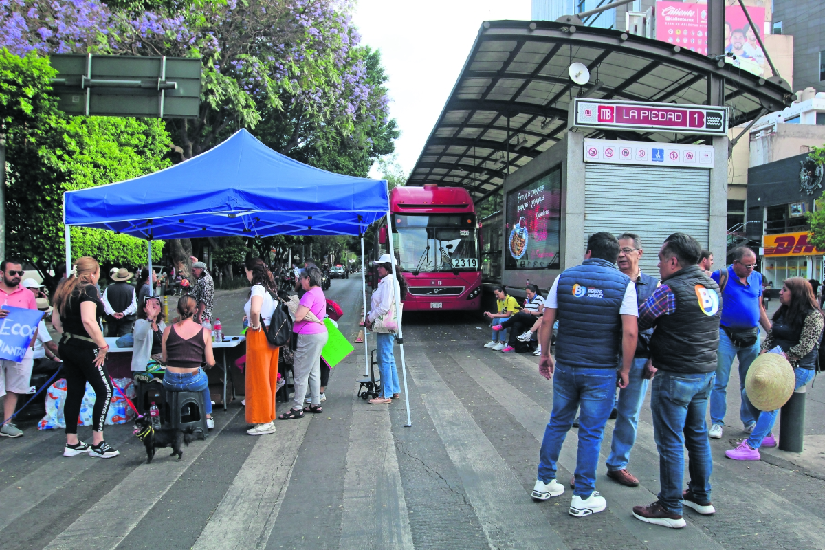 “¡Queremos agua limpia!”, exigen vecinos de BJ