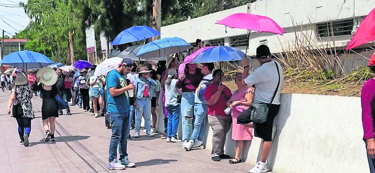 Crónica. Ni el sol detuvo los comicios en la zona oriente del Edomex