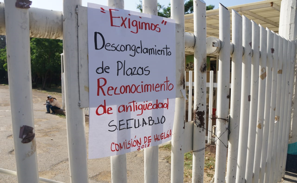Paralizan universidad de Oaxaca; amagan con tercera huelga de este año
