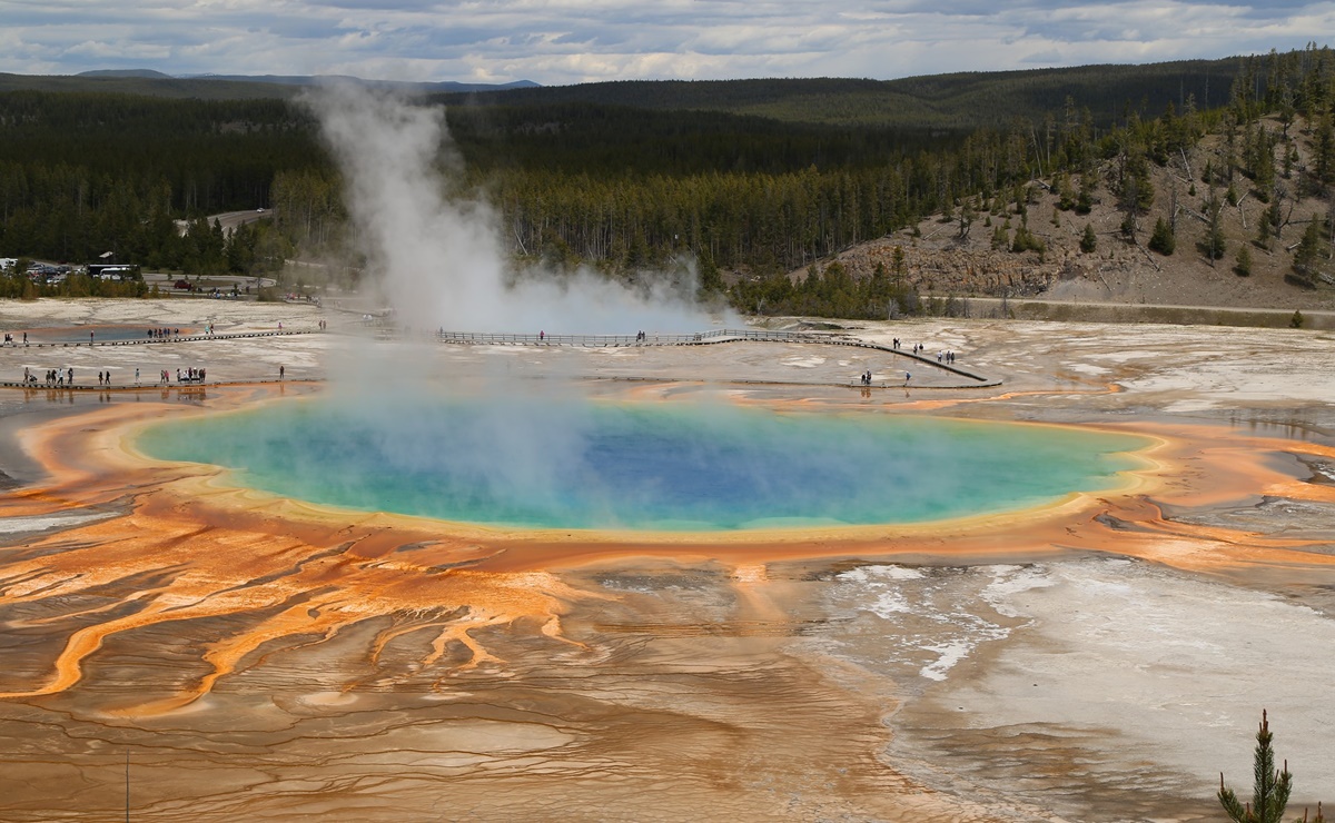 Yellowstone y otras 6 atracciones turísticas imperdibles en Wyoming