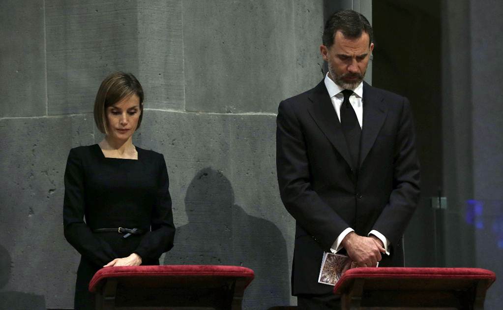 España recuerda a víctimas de vuelo de Germanwings