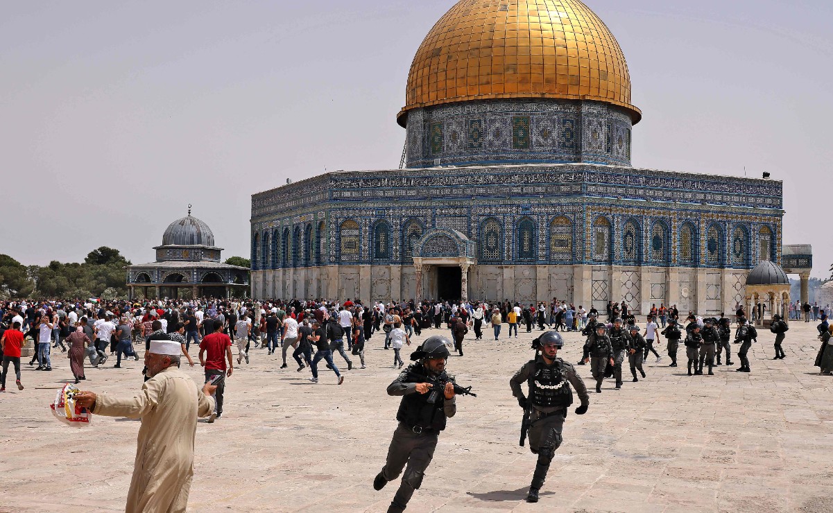 Nuevos choques entre palestinos y policía israelí en la Explanada de las Mezquitas de Jerusalén