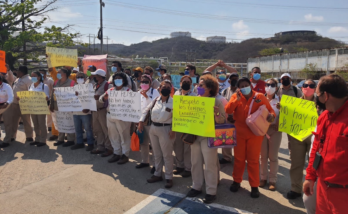 Tras incendio en refinería de Oaxaca, trabajadores de Pemex exigen seguridad y mantenimiento a instalaciones