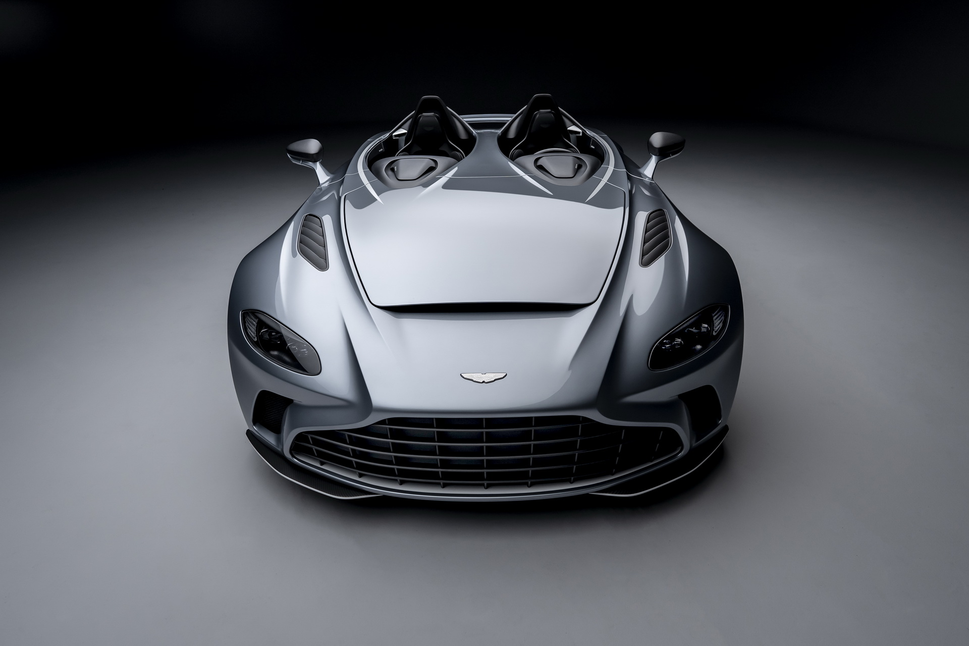 Aston Martin presenta su nuevo super auto sin techo