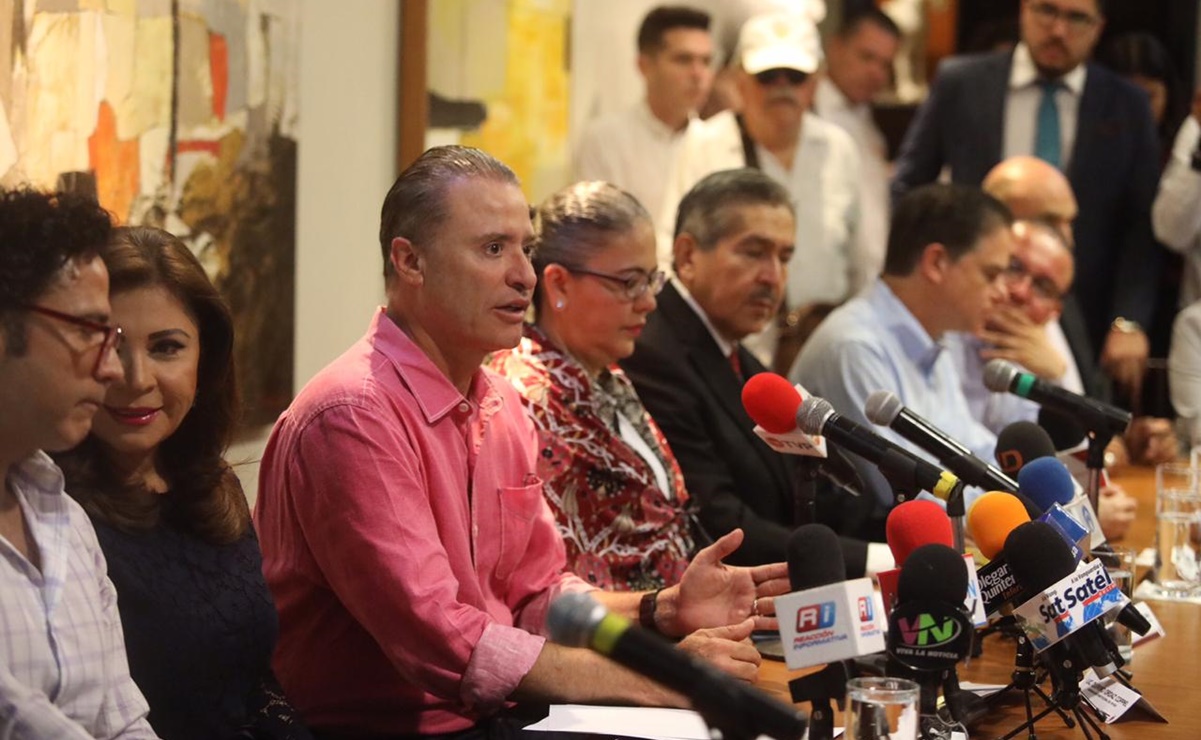 Acuerdan elevar aguinaldo a maestros jubilados y pensionados en Sinaloa