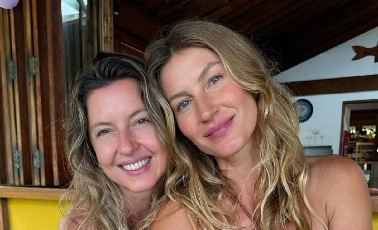 Gisele Bündchen celebra su cumpleaños 44 con su hermana gemela Patricia