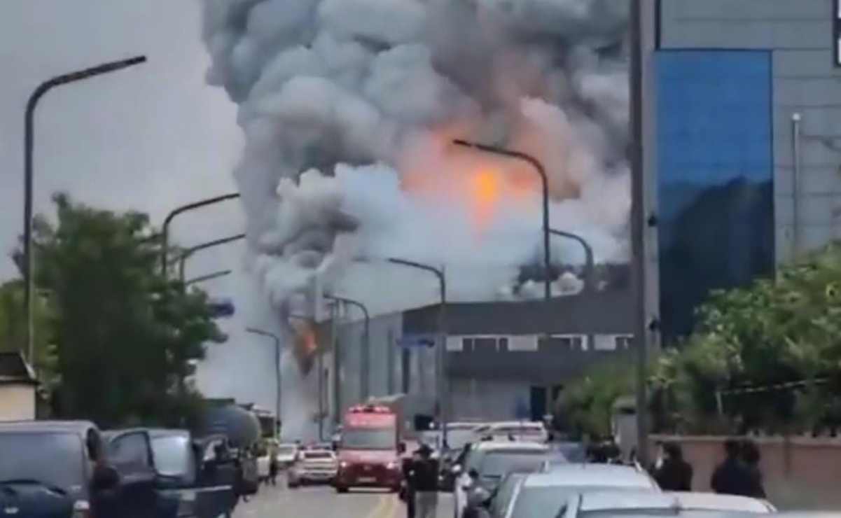 Incendio en fábrica de baterías de litio en Corea del Sur deja 22 muertos