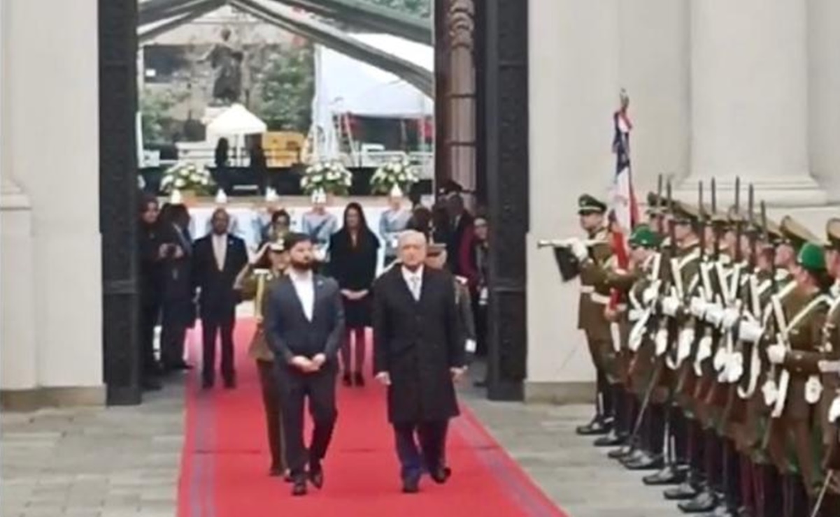 AMLO visita el Palacio de La Moneda y lo recibe Gabriel Boric, presidente de Chile