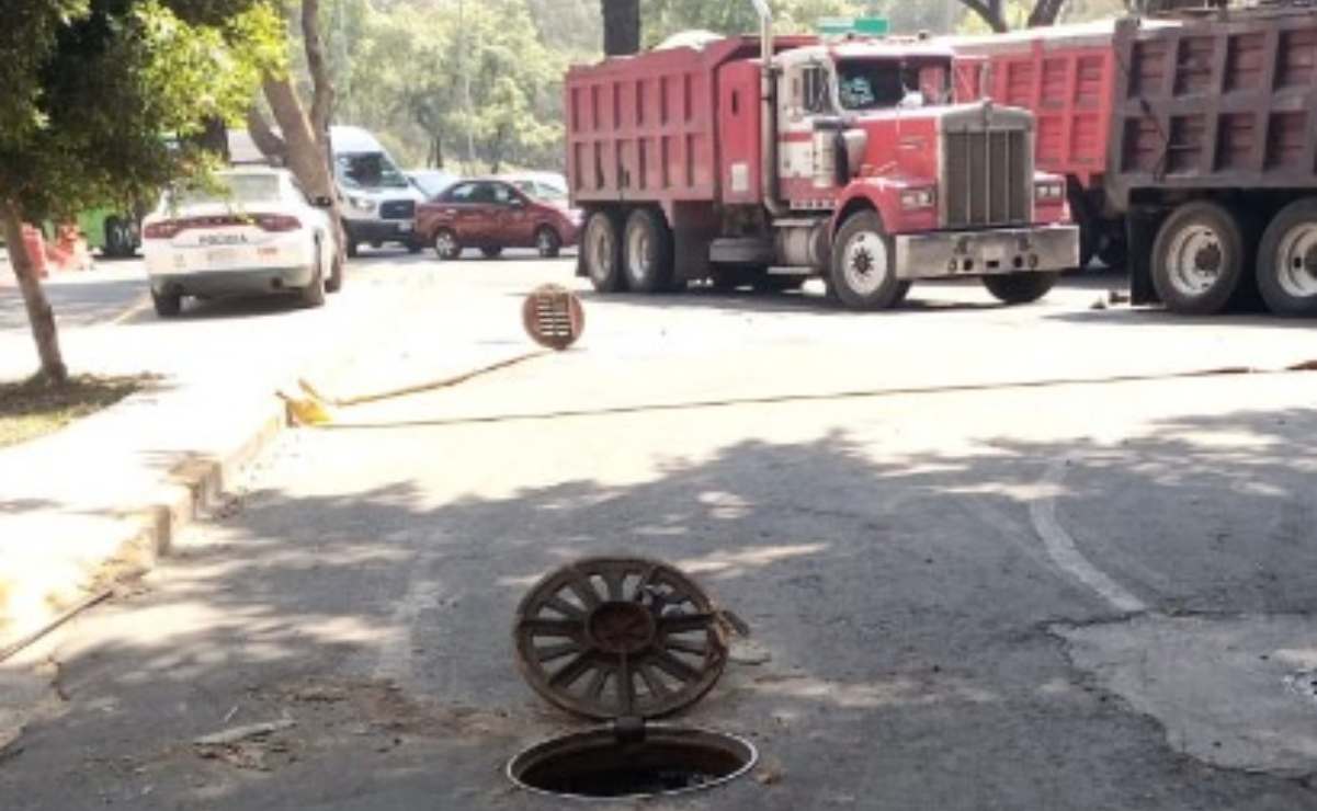 Localizan cadáver al interior de una coladera en Coyoacán