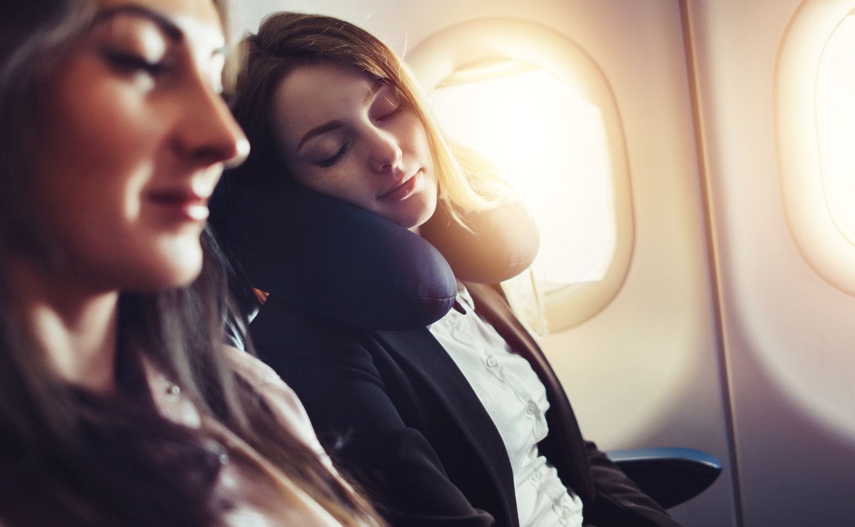 5 cosas que no debes hacerle a tu cuerpo, si viajas en avión 