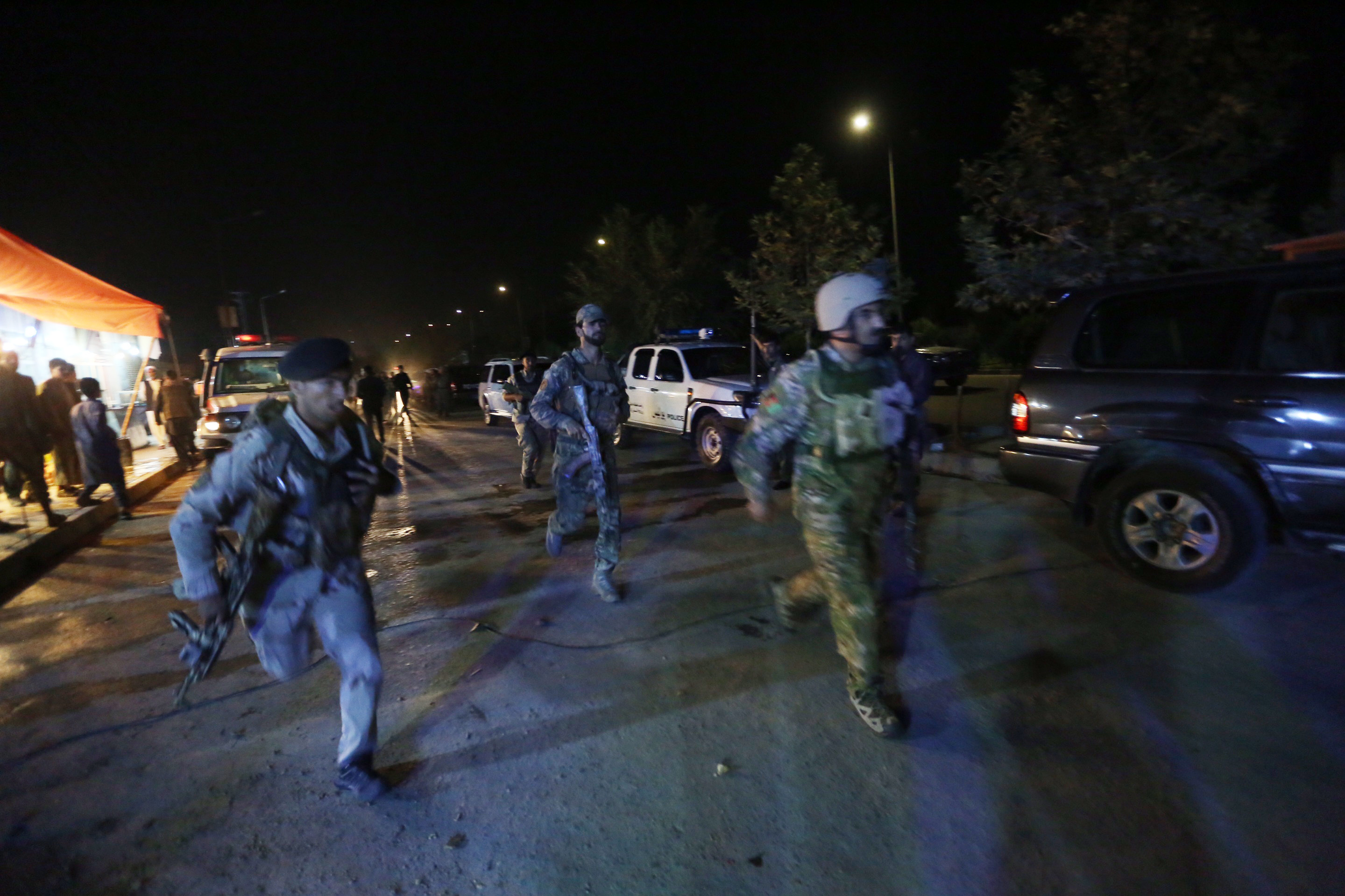 Al menos 2 muertos y 12 heridos por ataque a universidad afgana