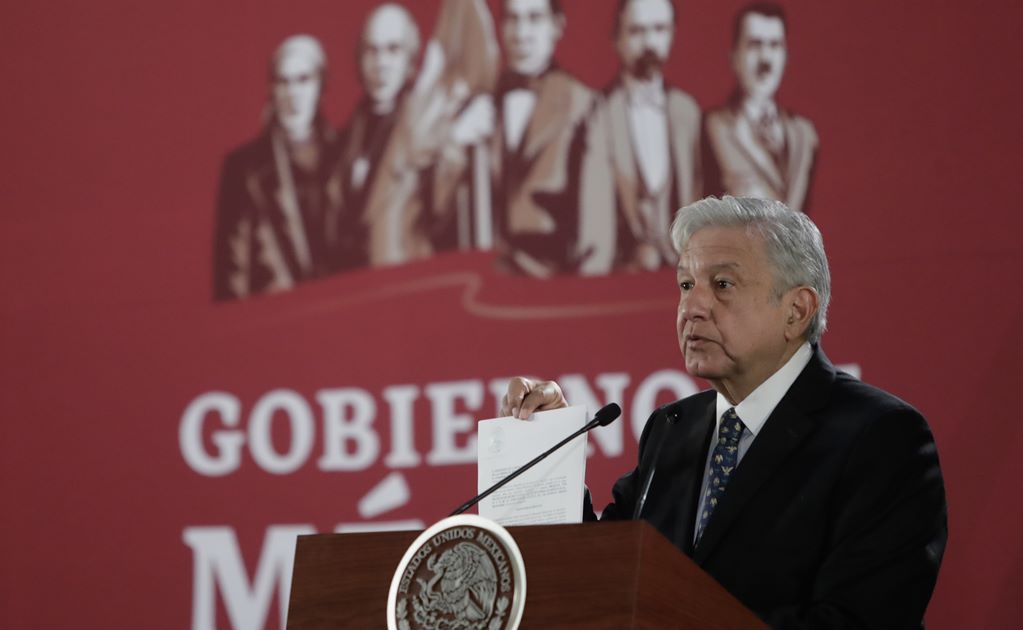 AMLO se reúne en privado con legisladores para revisar el Presupuesto 2019