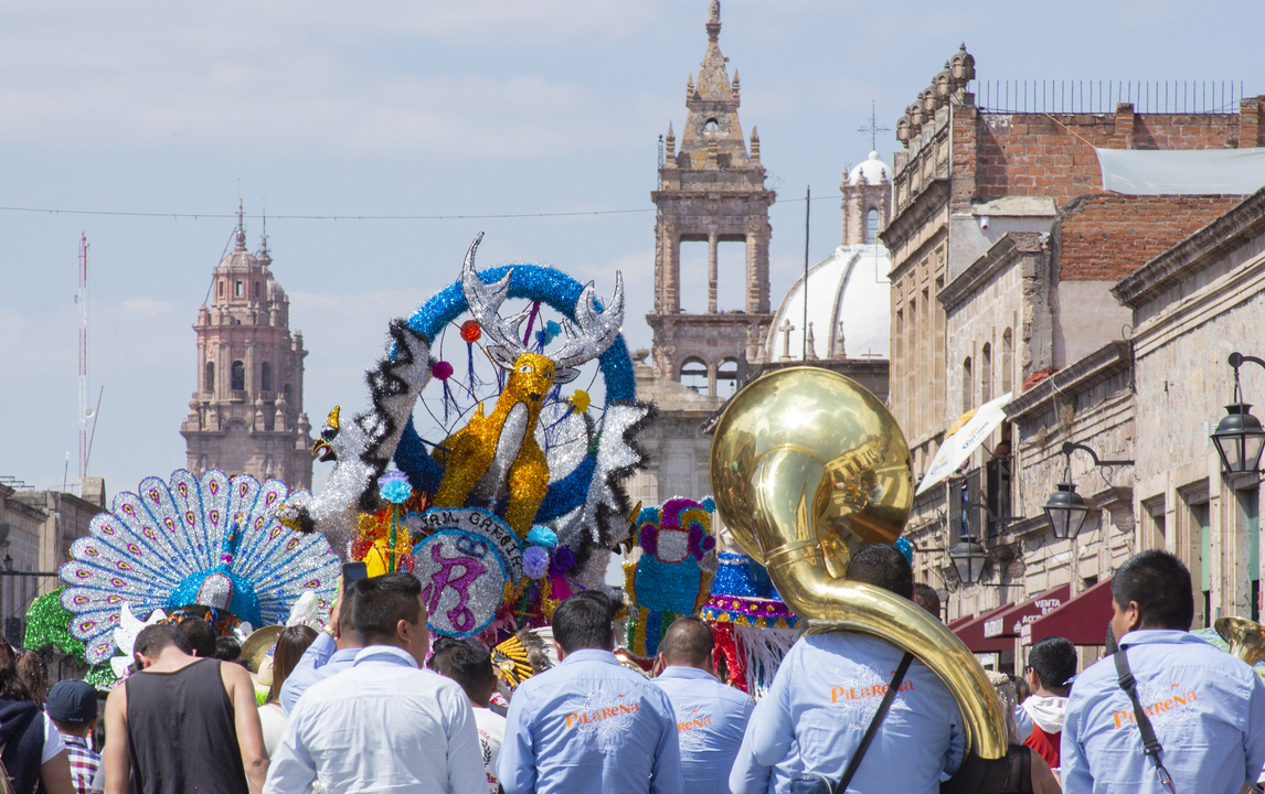 Morelia, ciudad de papel