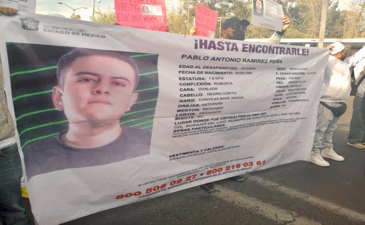 Bloqueo en Periférico Norte; manifestantes exigen la aparición con vida de Pablo Antonio Ramírez Peña
