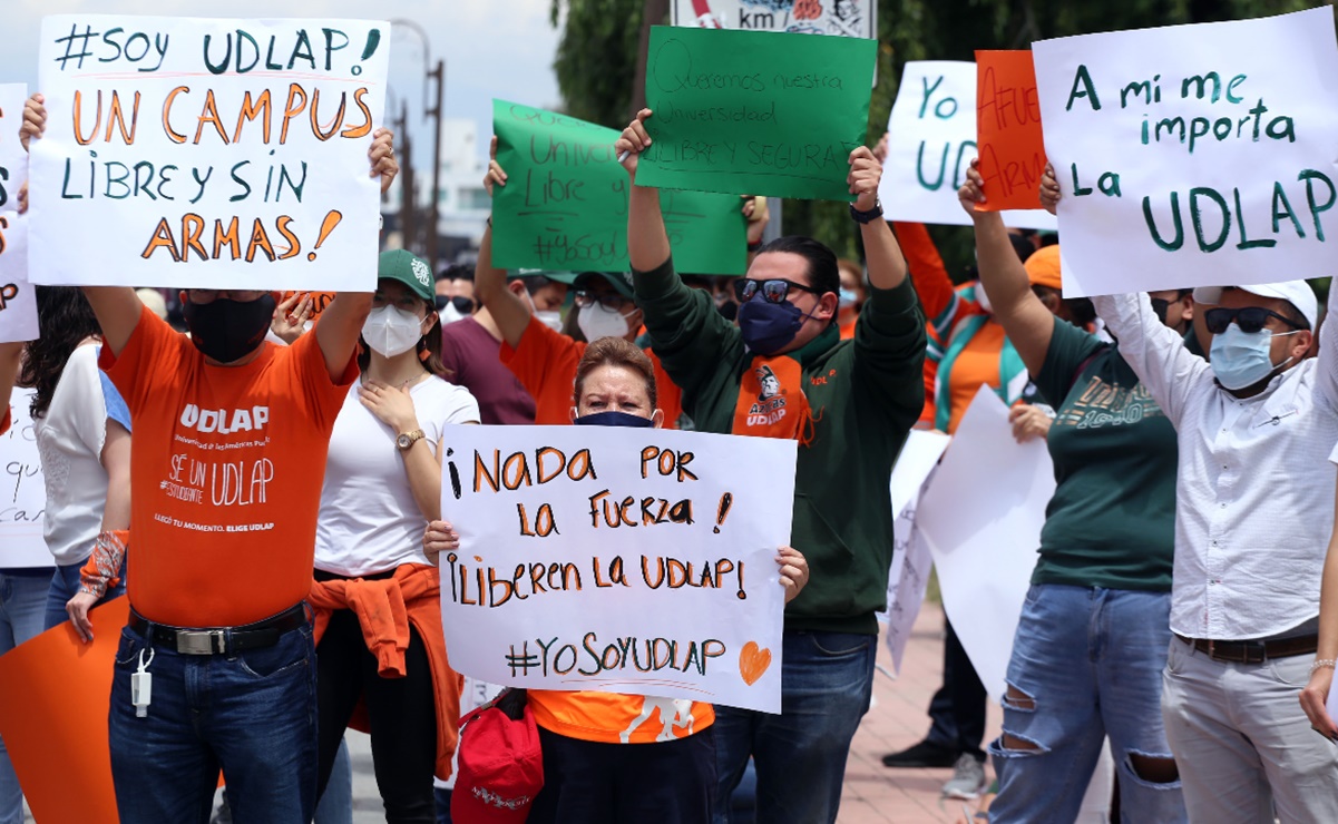 Más de 300 intelectuales se suman al rechazo de la presencia de fuerzas armadas en la UDLAP