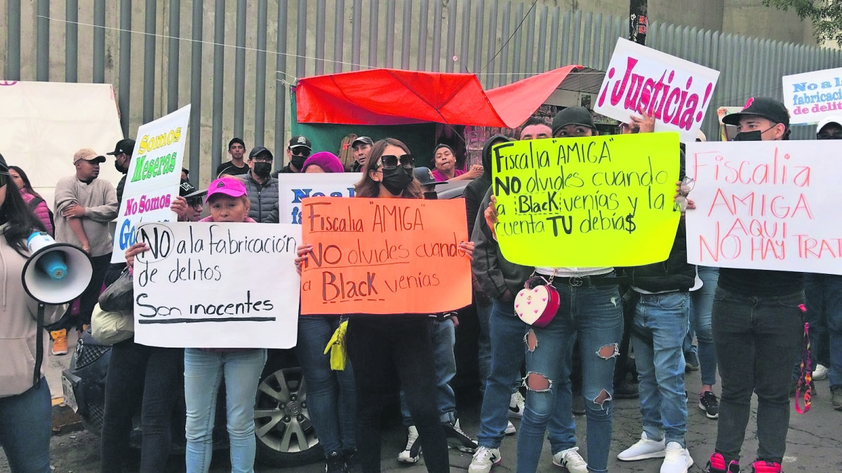 “¡Somos meseras, no goteras!”: empleadas del antro Black Royce, donde murió Iñigo Arenas