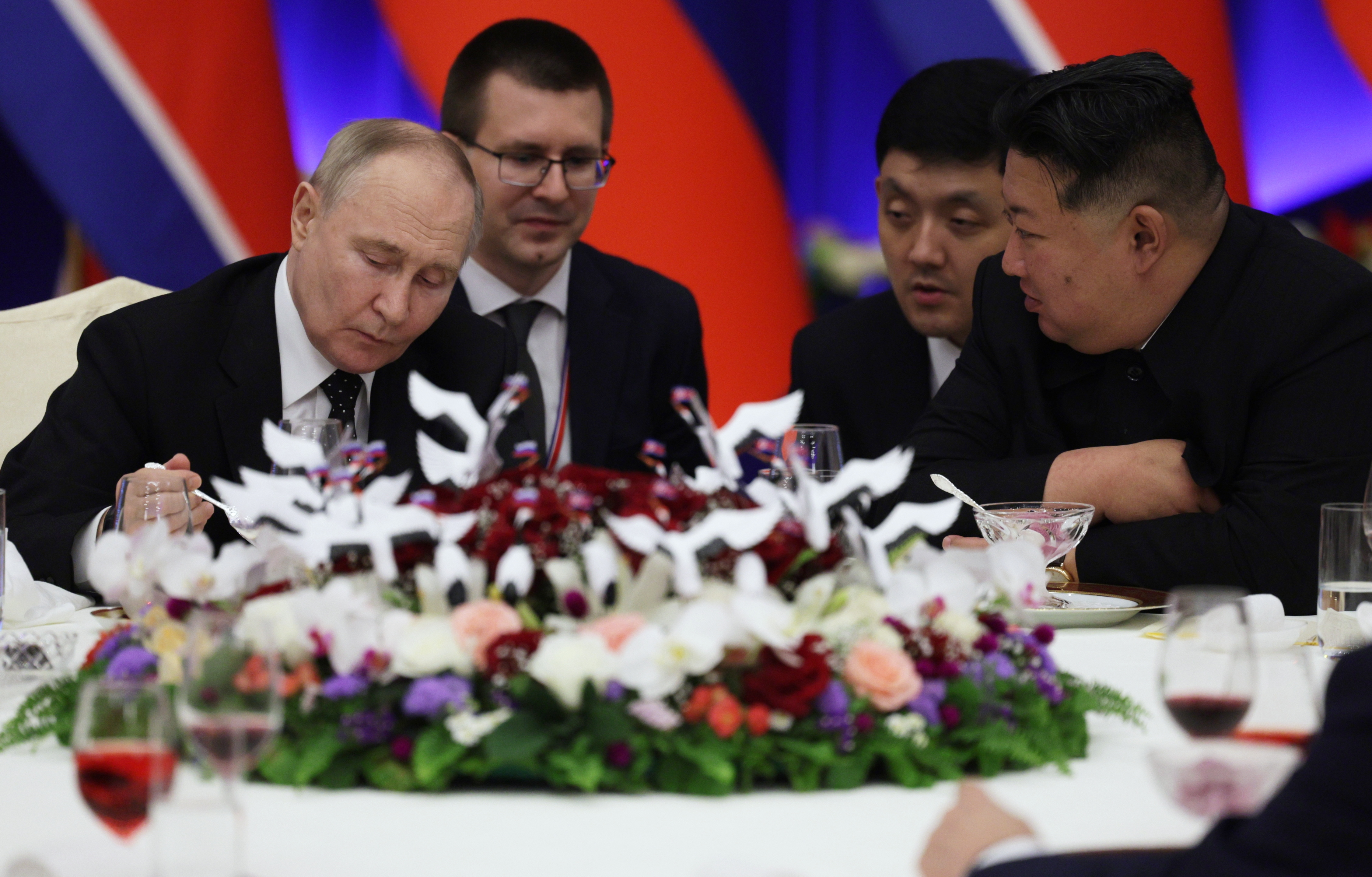 Putin y Kim Jong Un firman histórico acuerdo de defensa mutua. ¿Mensaje para Estados Unidos?