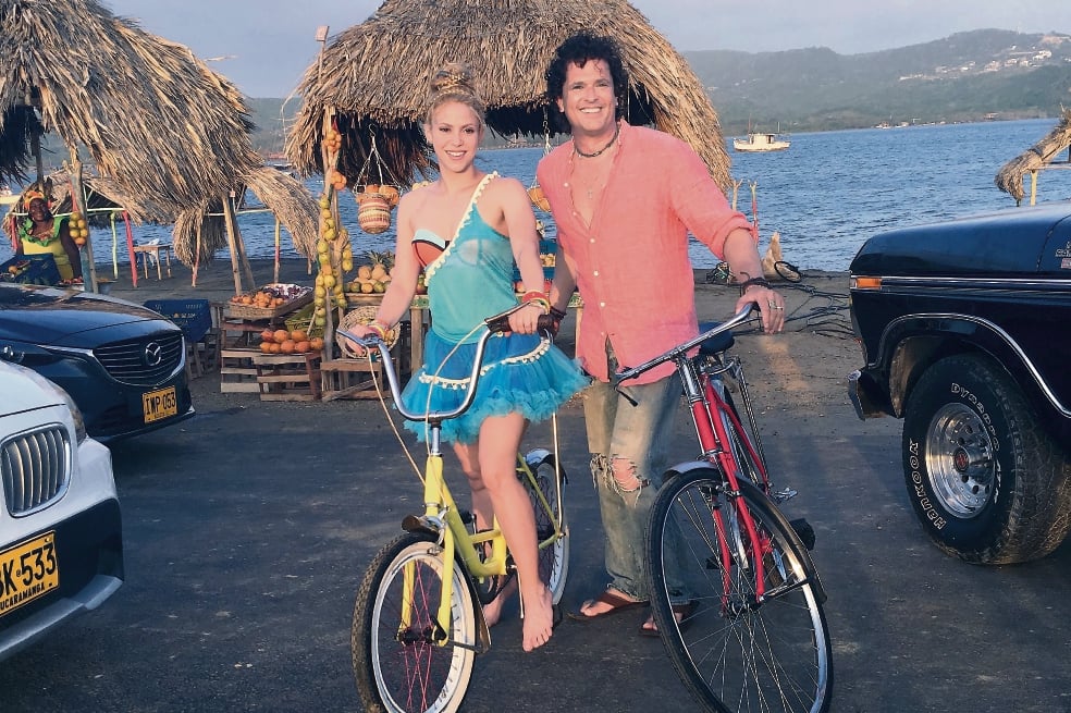 Demandan por "La Bicicleta" a Shakira y Carlos Vives