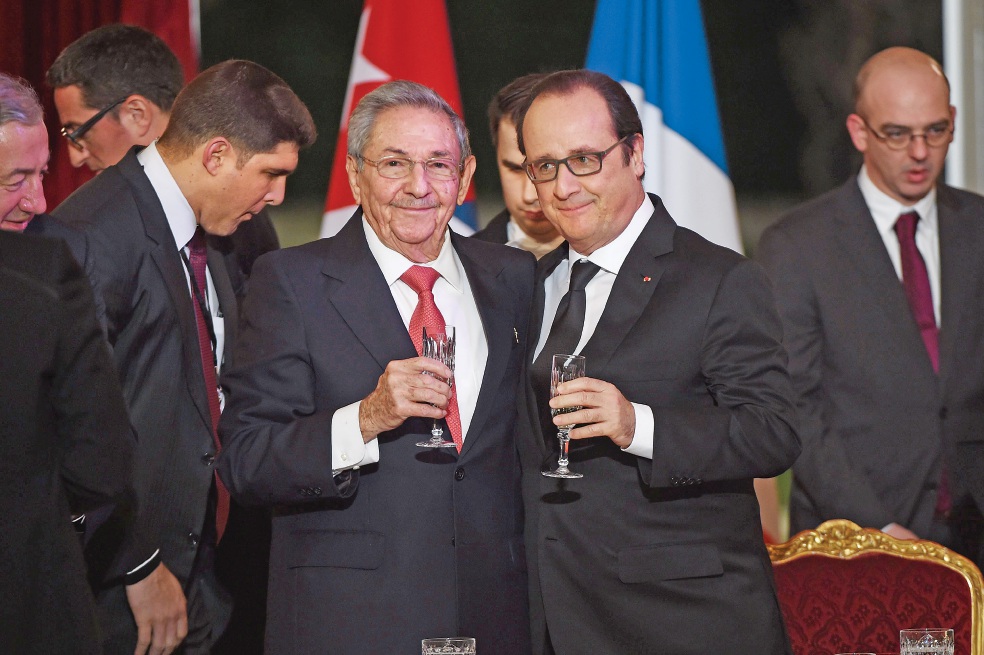 Hollande pide a Obama eliminar embargo a Cuba