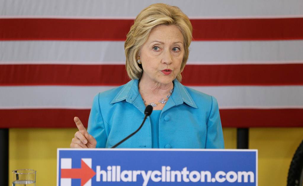 Pedirá Clinton levantar embargo a Cuba en visita a Miami