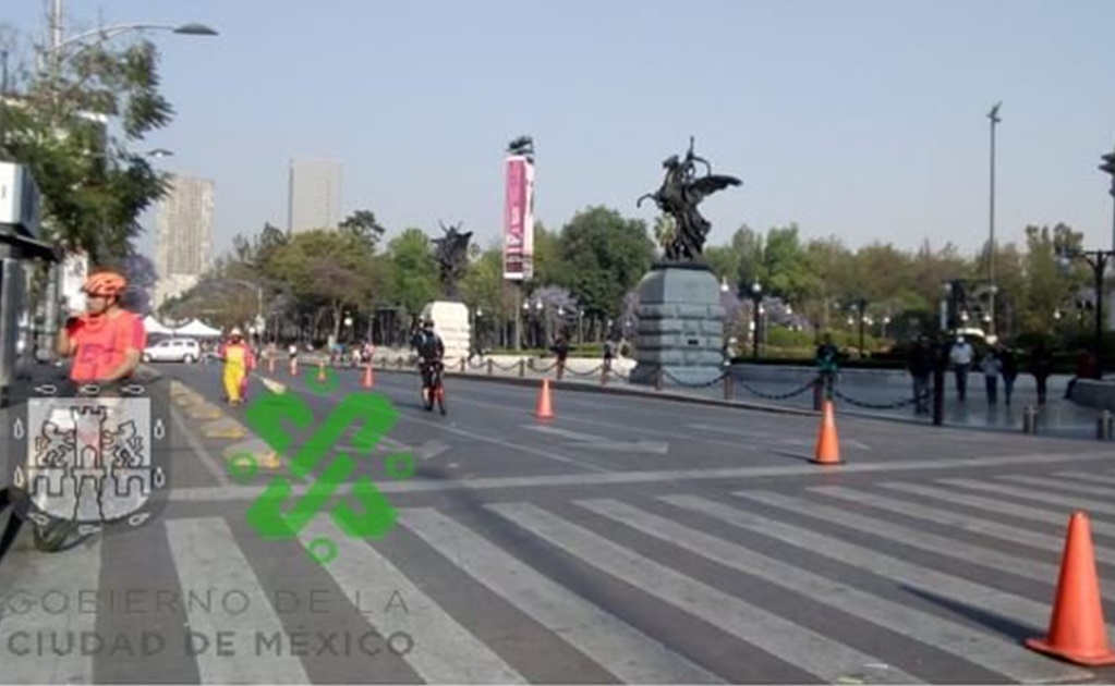 Cierran vialidades por paseo ciclista "Muévete en bici"