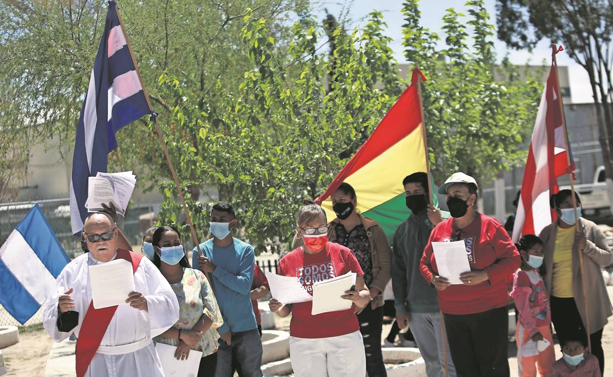 Representan migrantes la Pasión de Cristo