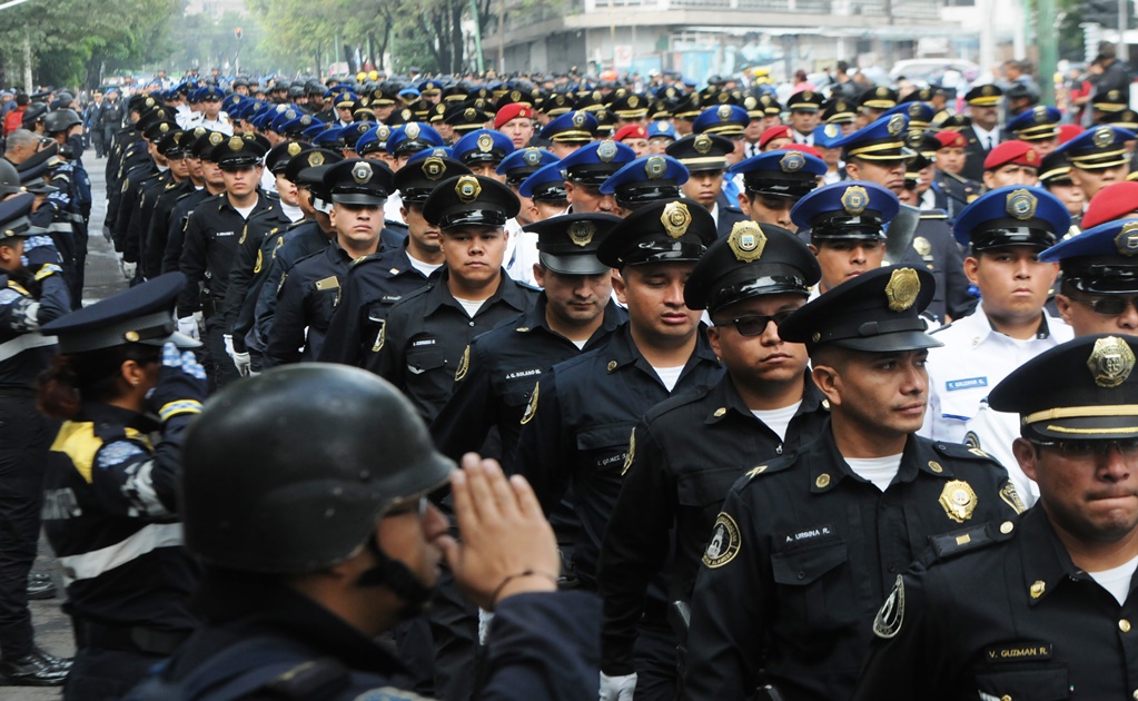 Policías de CDMX ganan alrededor de 26 pesos por hora: Inegi 