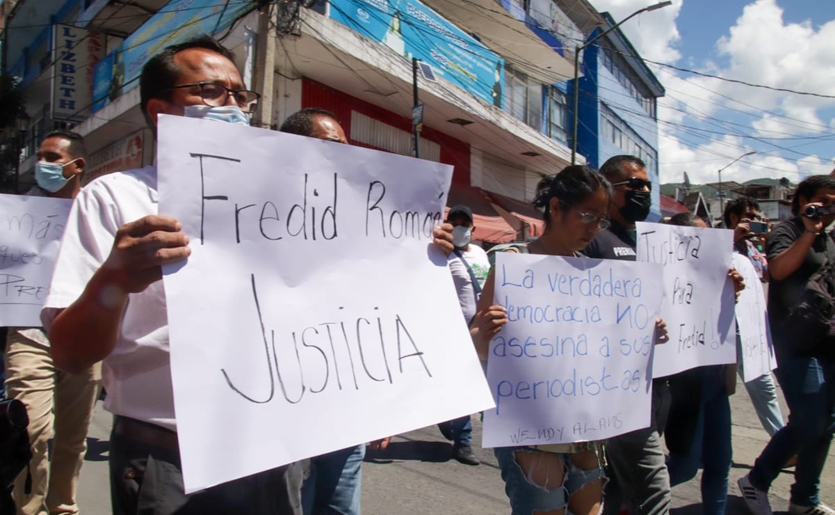 Reporteros exigen justicia por el asesinato del periodista Fredid Román 