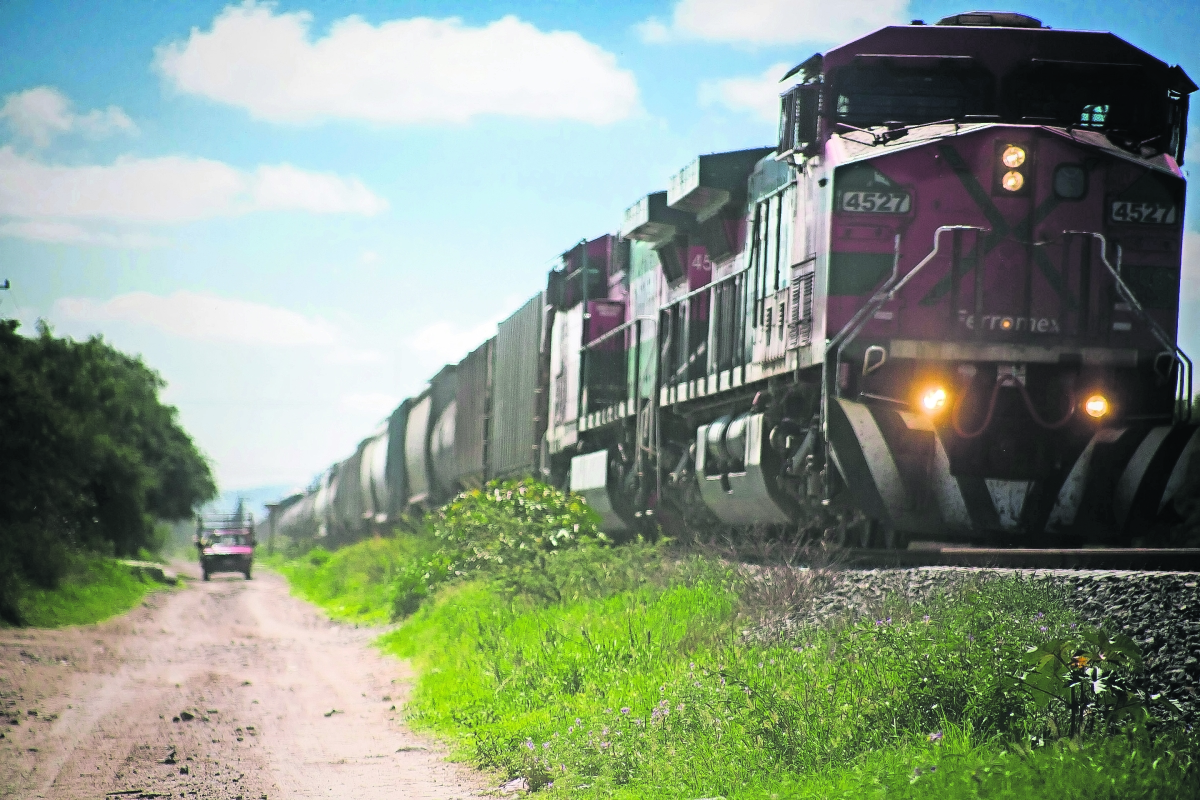 Perfilan dos frecuencias en tren México-Querétaro