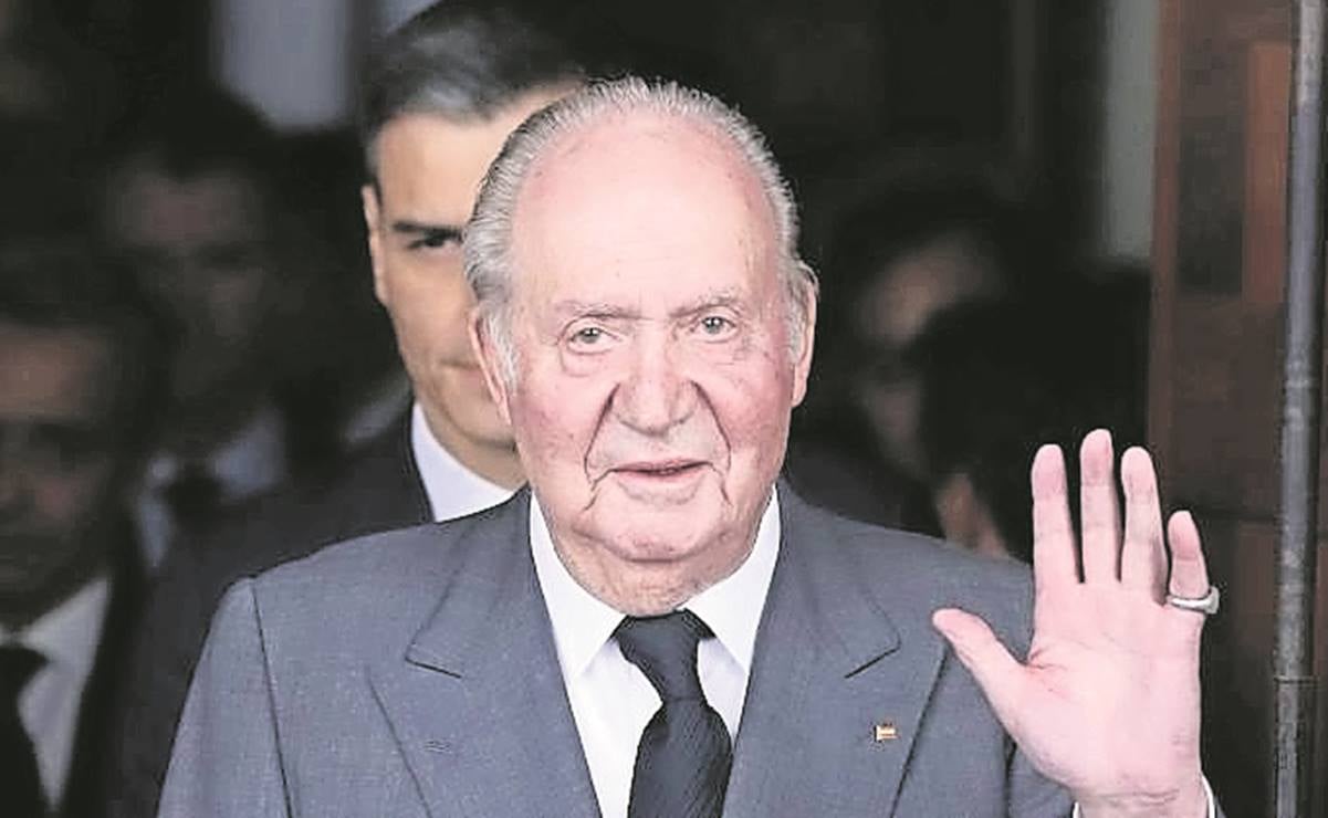 Parlamento español rechaza investigar al rey Juan Carlos por tarjetas de crédito opacas