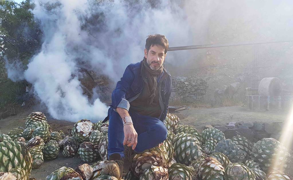 Destilando México es la nueva serie sobre mezcal de Sony